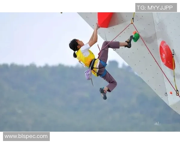 杭州滑板队在世界攀岩锦标赛中的团队协作表现与未来发展潜力分析